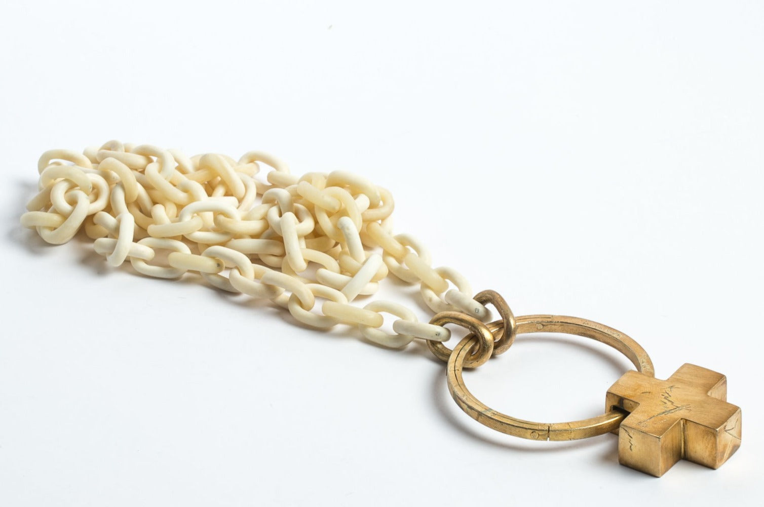 Parts of Four Mini Portal Chain Necklace with Plus Charm – La 